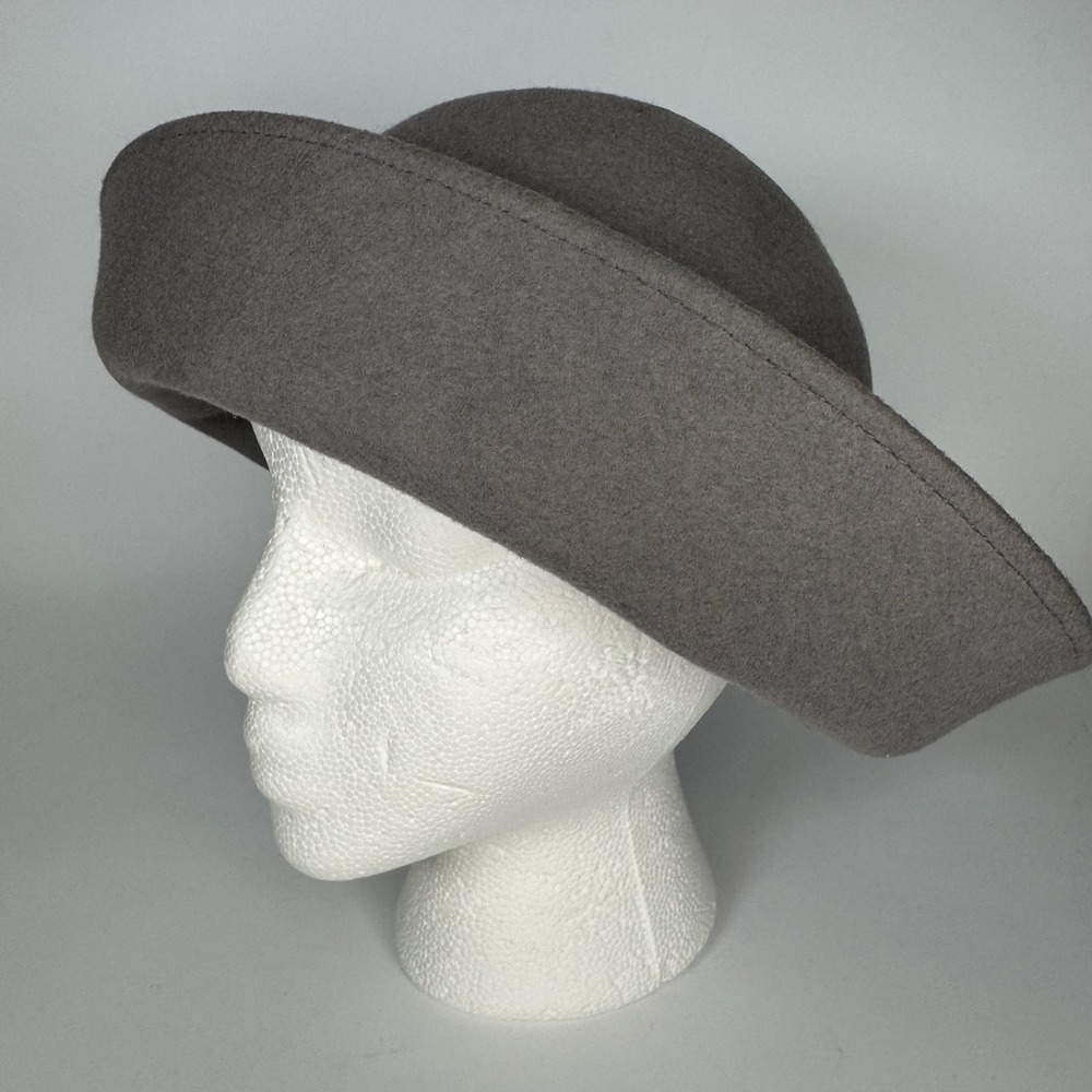 Vintage Michael Howard 100% Wool Women's Gray Hat Derby Cloche Rolled Rim 1970s